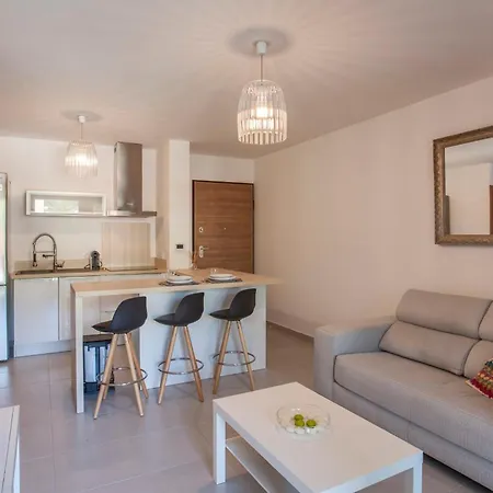 Appartement Casa Luna Contemporain Au Cœur De Borgo (Corsica)